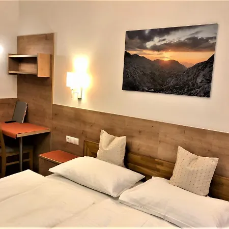 Pensjonat Vocario 3*